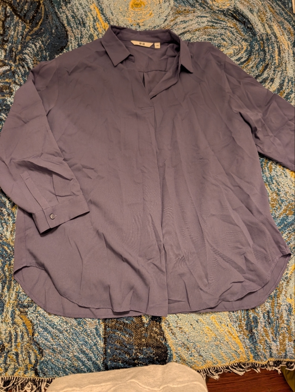 Uniqlo Shirt